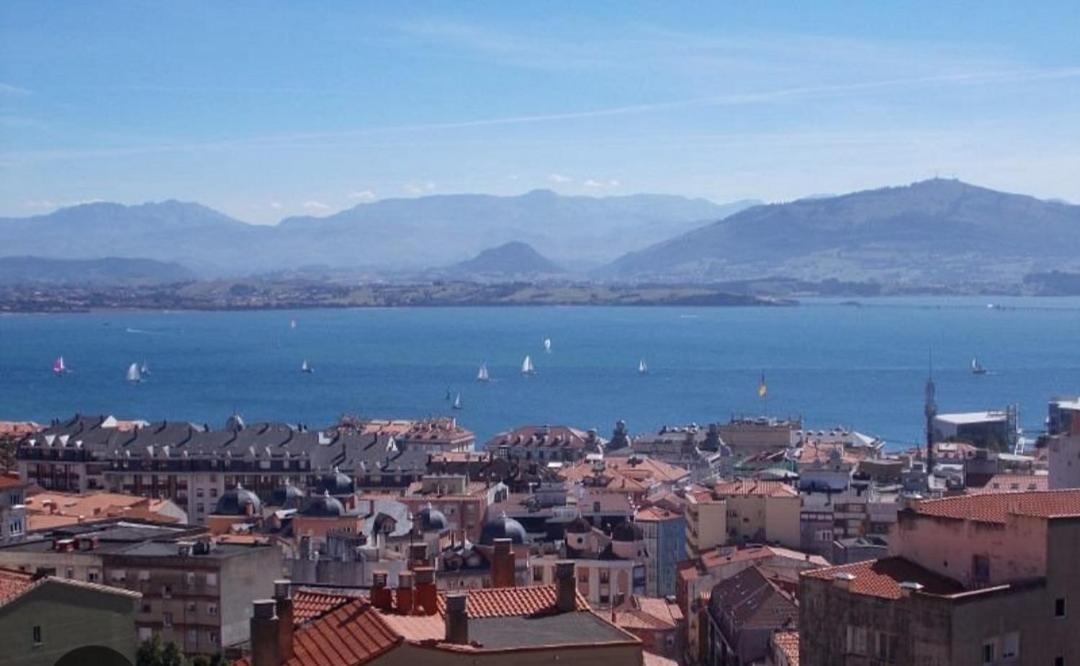 El Balcon De La Bahia Apartment Santander Bagian luar foto